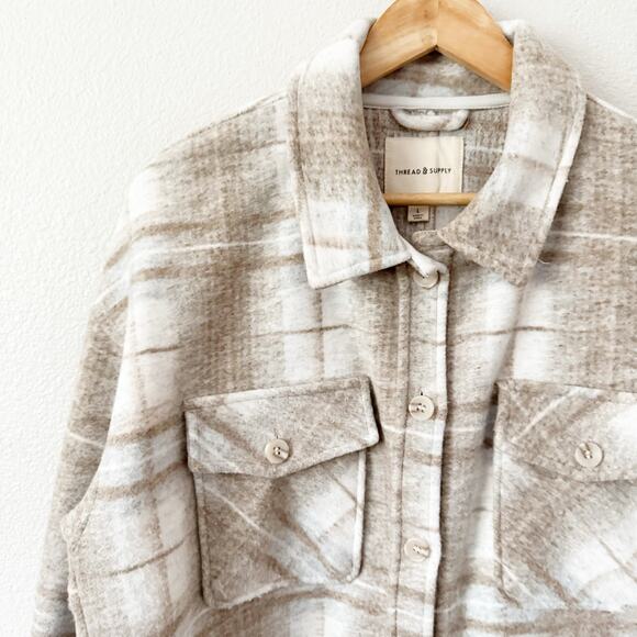 THREAD & SUPPLY | Shacket Plaid Oversized Warm Jacket Coat Taupe Combo | Large - Picture 3 of 8